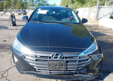 2019 Hyundai Elantra Value Edition z USA, uszkodzony, nr VIN 5NPD84LFXKH446700
